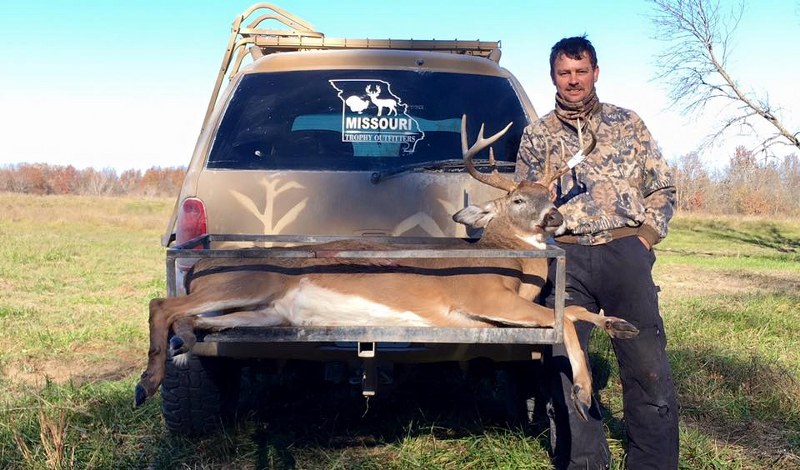 Missouri Trophy Outfitters Hunting Packages